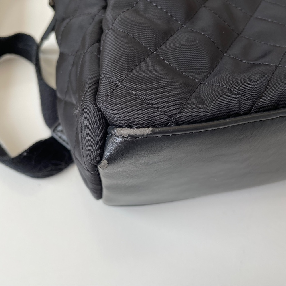 Tommy Hilfiger Black Quilted Mini Backpack - Picture 6 of 11